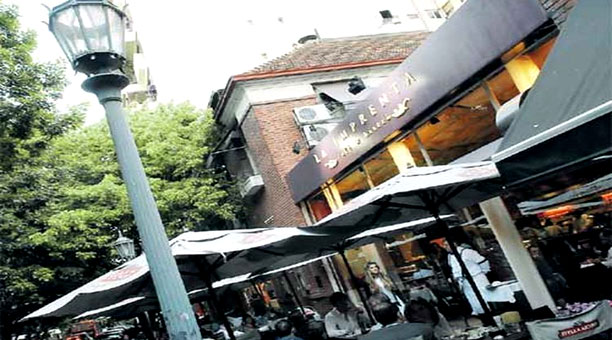 Demolerán  dos edificios protegidos