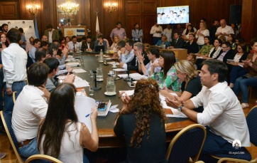 Pese a las críticas, la Legislatura firmará el dictamen de aprobación de UNICABA
