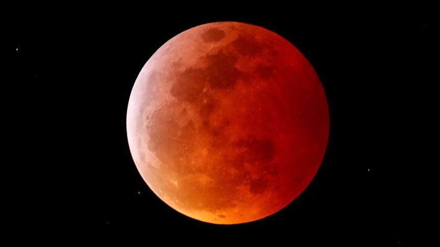 Dónde se podrá ver el eclipse lunar parcial más largo del siglo