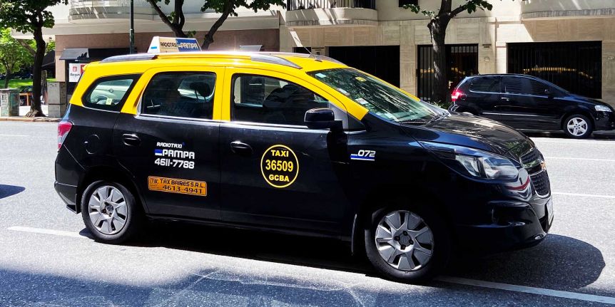 Convocaron a una audiencia para debatir el aumento del 40% de la tarifa de los taxis