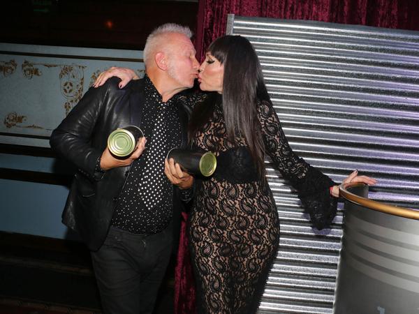 Que hizo Flor para no cruzarse a Moria